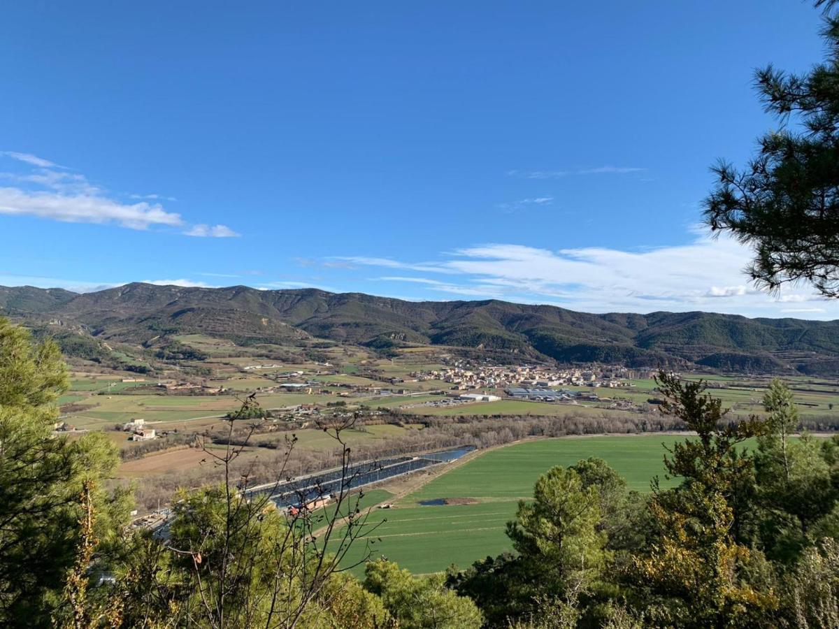 Camping Oliana 外观 照片